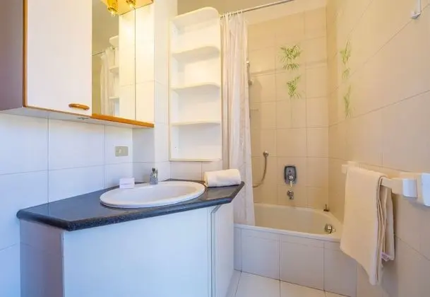 Family Apart Daire, Birden Çok Yatak (Appartamento Gaya Stresa Centro)