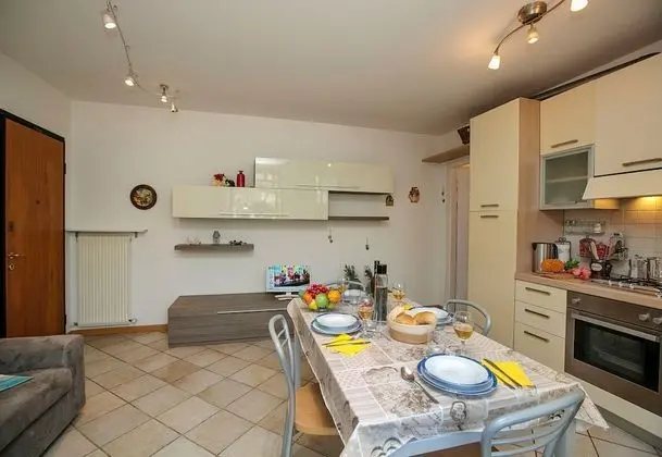 Family Apart Daire, 1 Çift Kişilik Yatak ve Çekyat (Appartamento Lara)