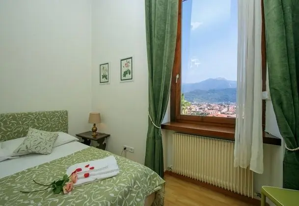 Family Apart Daire, 1 Çift Kişilik Yatak ve Çekyat, Bahçeli (Appartamento Villa Lina)