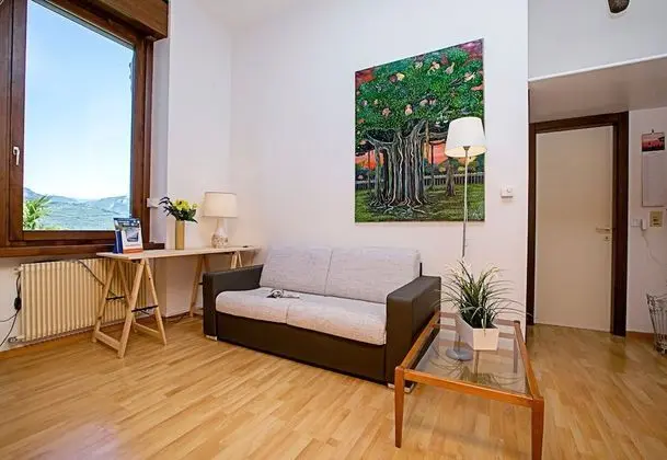 Family Apart Daire, 1 Çift Kişilik Yatak ve Çekyat, Bahçeli (Appartamento Villa Lina)