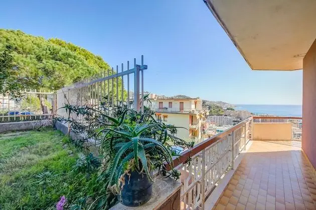 Family Apart Daire, 1 Çift Kişilik Yatak ve Çekyat, Bahçeli (Appartamento Magenta few min  from)