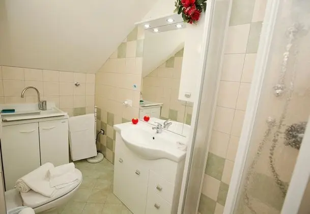 Family Apart Daire, Birden Çok Yatak, 2 Banyolu, Dağ Yamacı (Appartamento Malù Morgana)