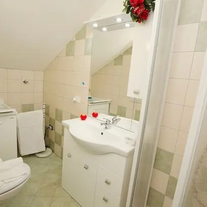 Family Apart Daire, Birden Çok Yatak, 2 Banyolu, Dağ Yamacı (Appartamento Malù Morgana)