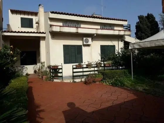 Apart Daire, 2 Yatak Odası, Sigara İçilebilir, Şömine