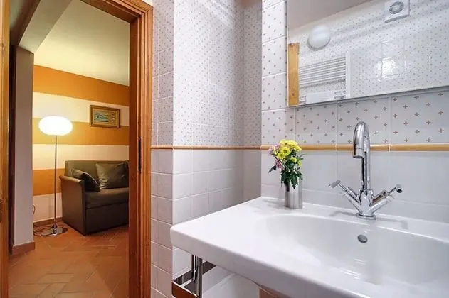 Apart Daire, 1 Büyük (Queen) Boy Yatak ve Çekyat (Bohème)