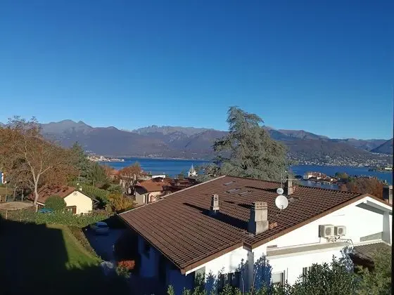 Apart Daire, 2 Yatak Odası, Göl Manzaralı