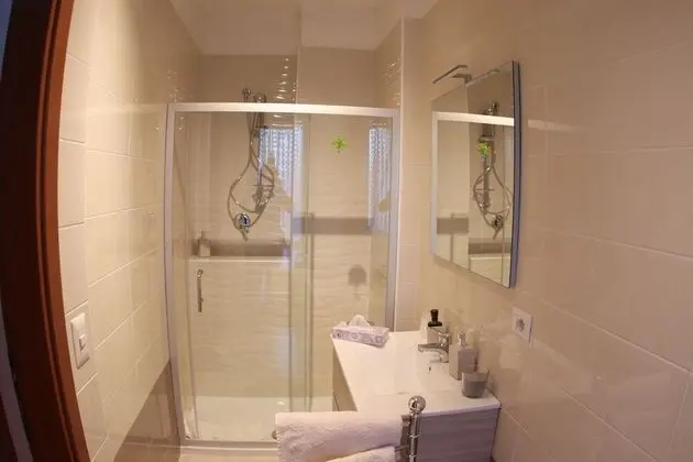 Exclusive Tek Büyük veya İki Ayrı Yataklı Oda, 1 Büyük (Queen) Boy Yatak, Bahçe Manzaralı