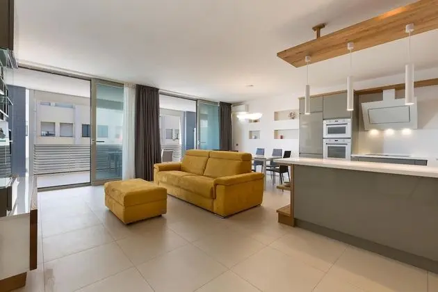 Apart Daire, 2 Yatak Odası (1327)