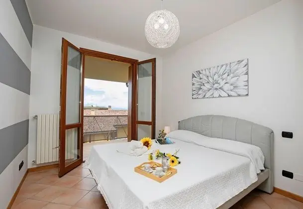 Family Apart Daire, 1 Çift Kişilik Yatak ve Çekyat, Bahçeli (Appartamento Vista Lago)