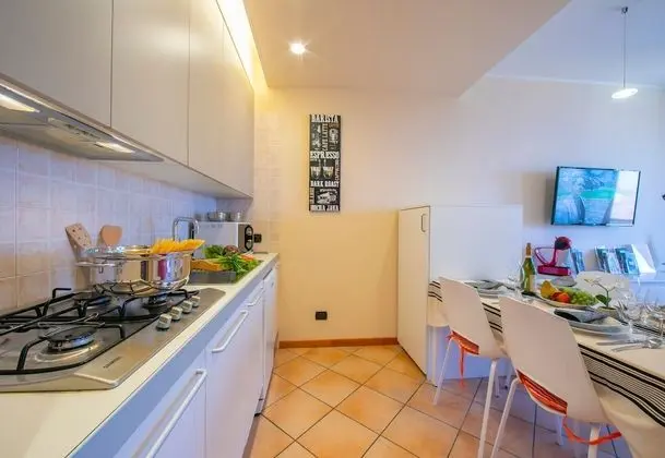 Family Apart Daire, 1 Çift Kişilik Yatak ve Çekyat, Bahçeli (Appartamento Vista Lago)