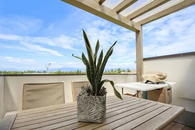 Deluxe Apart Daire, Banyolu/Duşlu, Dağ Manzaralı