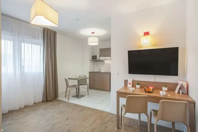 Superior Apart Daire, 1 Çift Kişilik Yatak ve Çekyat