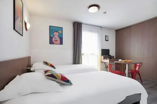 Stüdyo, 2 Tek Kişilik Yatak