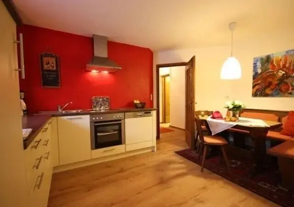 Apart Daire, 2 Yatak Odası, Veranda, Dağ Manzaralı (Alexandra)