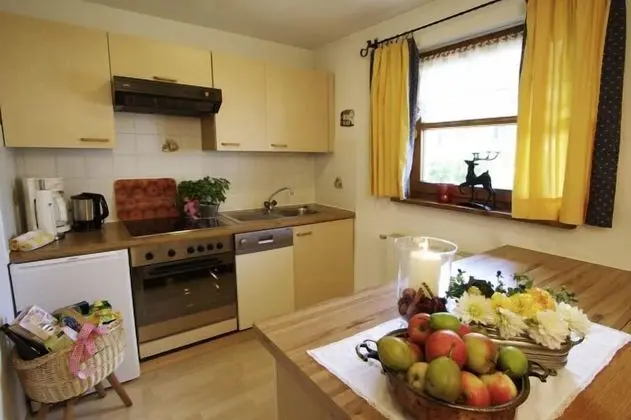 Apart Daire, 2 Yatak Odası, Veranda, Dağ Manzaralı (Alexandra)