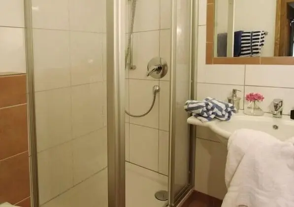 Apart Daire, 2 Yatak Odası, Veranda, Dağ Manzaralı (Alexandra)