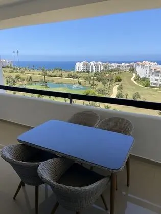 Standard Apart Daire, Deniz Manzaralı (E-104)