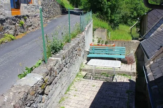 Kır Evi, Dağ Manzaralı