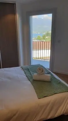 Exclusive Apart Daire, Banyolu/Duşlu, Göl Manzaralı (4 Etoiles)
