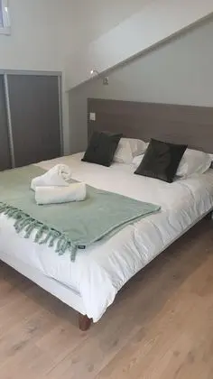 Exclusive Apart Daire, Banyolu/Duşlu, Göl Manzaralı (4 Etoiles)