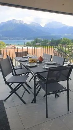 Exclusive Apart Daire, Banyolu/Duşlu, Göl Manzaralı (4 Etoiles)