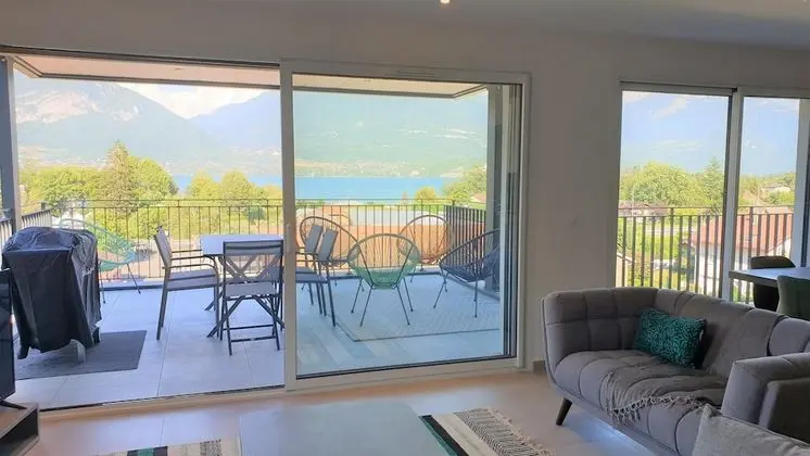 Exclusive Apart Daire, Banyolu/Duşlu, Göl Manzaralı (4 Etoiles)