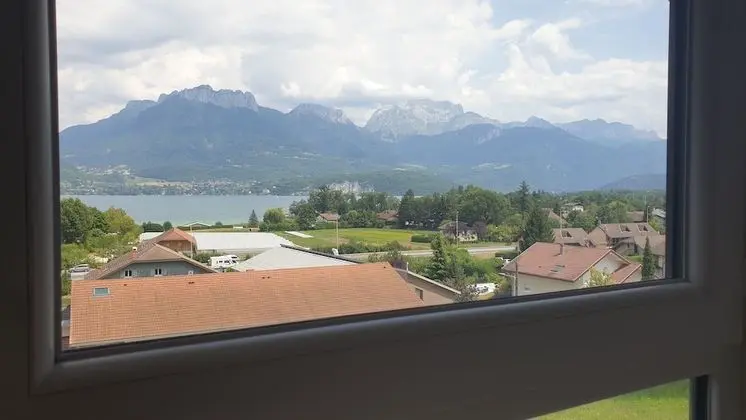 Exclusive Apart Daire, Banyolu/Duşlu, Göl Manzaralı (4 Etoiles)