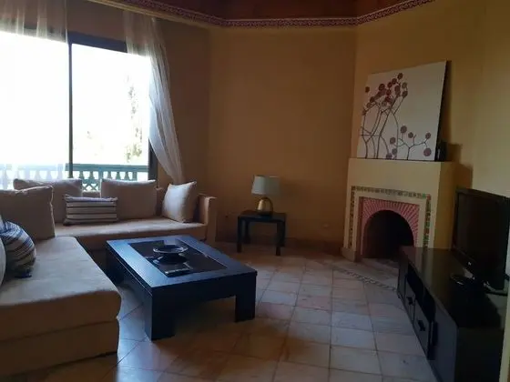Comfort Apart Daire, 2 Yatak Odası, Bahçe Manzaralı