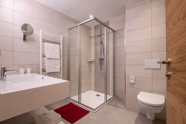 Family Apart Daire, 2 Yatak Odası, Havuz Kullanımı, Dağ Yamacı (cleaning fee 105 EUR)