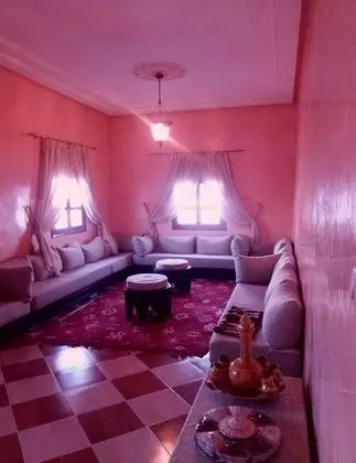 Apart Daire, Birden Çok Yatak, Sigara İçilmez