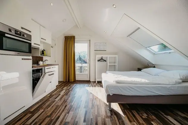 Stüdyo (1st floor, no towels included)