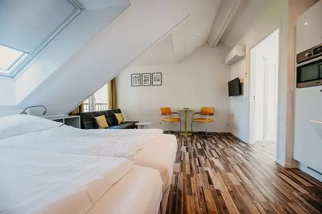 Stüdyo (1st floor, no towels included)