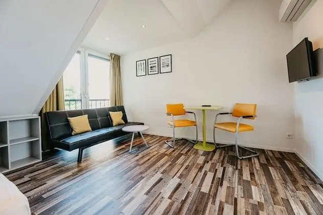 Stüdyo (1st floor, no towels included)