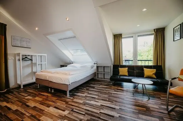 Stüdyo (1st floor, no towels included)