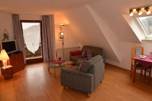 Apart Daire (Eimberg)