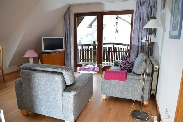 Apart Daire (Eimberg)