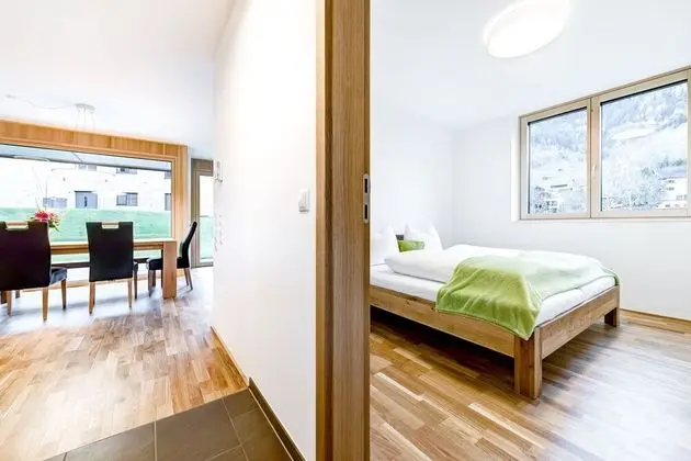 Garden Apartment de Luxe (incl. Cleaning Fee, City Tax & Laundry Package)