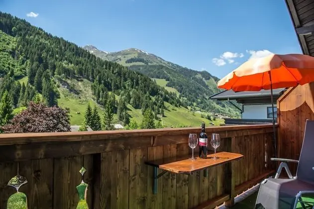 Standard Apart Daire, Dağ Manzaralı (1)