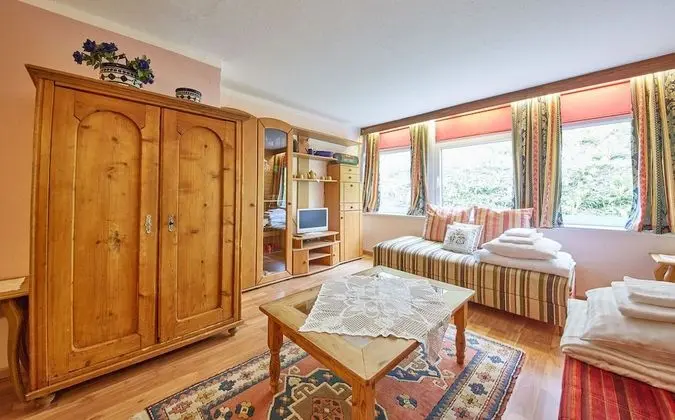 Apart Daire, Dağ Manzaralı (Appartement Top 16)