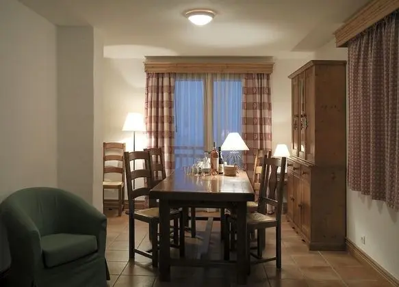 Apart Daire, 2 Yatak Odası (Béranger)