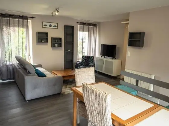 Apart Daire, 2 Yatak Odası (Le Cabestan)