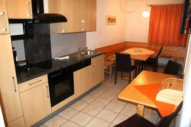 Apart Daire, Zemin Kat (excl. cleaning fee, Top 3)