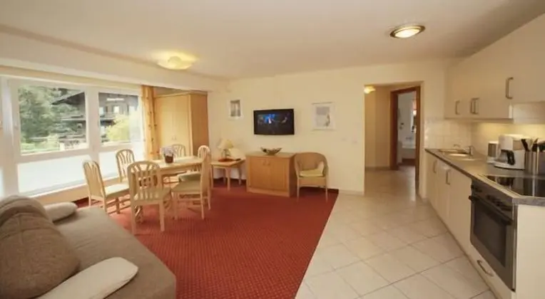 Apart Daire, 2 Yatak Odası, Balkon, Dağ Manzaralı