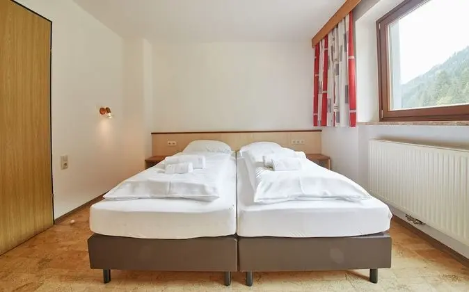 Apart Daire, 3 Yatak Odası (Appartement Top 2)