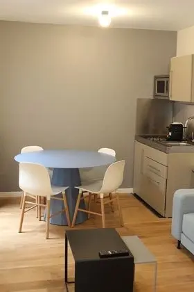 Deluxe Stüdyo, 1 Büyük (Queen) Boy Yatak ve Çekyat