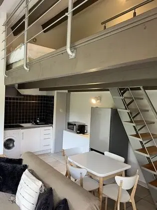Superior Apart Daire, Banyolu/Duşlu