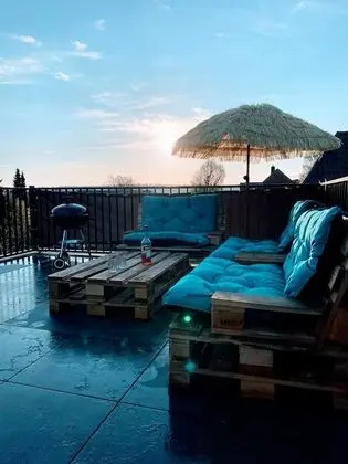 Luxury Apart Daire, Bahçe Manzaralı