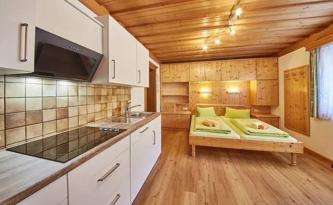 Stüdyo (inclusive 60 EUR cleaning fee)