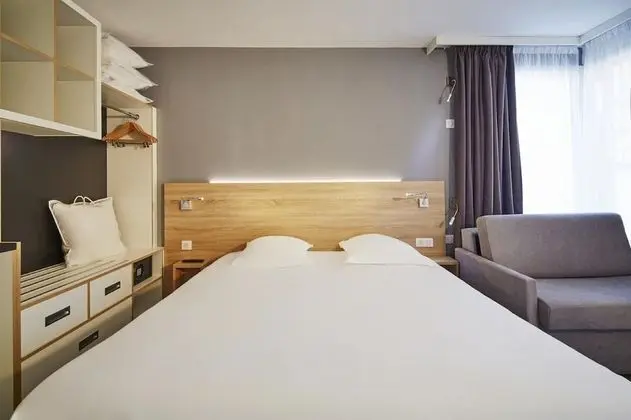 Executive Stüdyo, Birden Çok Yatak, Teras (One Double Bed One Sofa Bed)