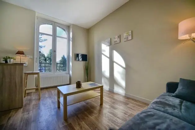 Deluxe Apart Daire, Banyolu/Duşlu, Park Manzaralı (Studio Courbet)
